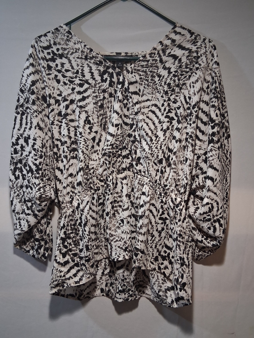 Simply Vera Vera Wang Black & White Printed Peplum Top